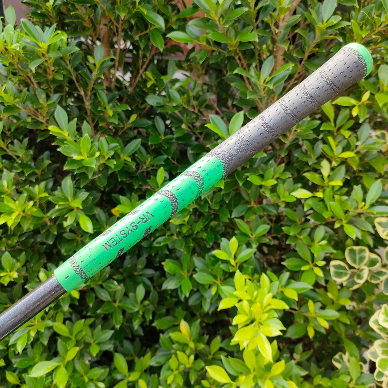 FW 9 TOUR FIELD องศา 24 ก้าน M-WEST COMP-SHAFT HMC ตีง่าย ๆท่านที่ตีเหล็กยาวไม่ได้ มีติดถุงไว้ เล่นได้หลายช๊อตแน่นอน