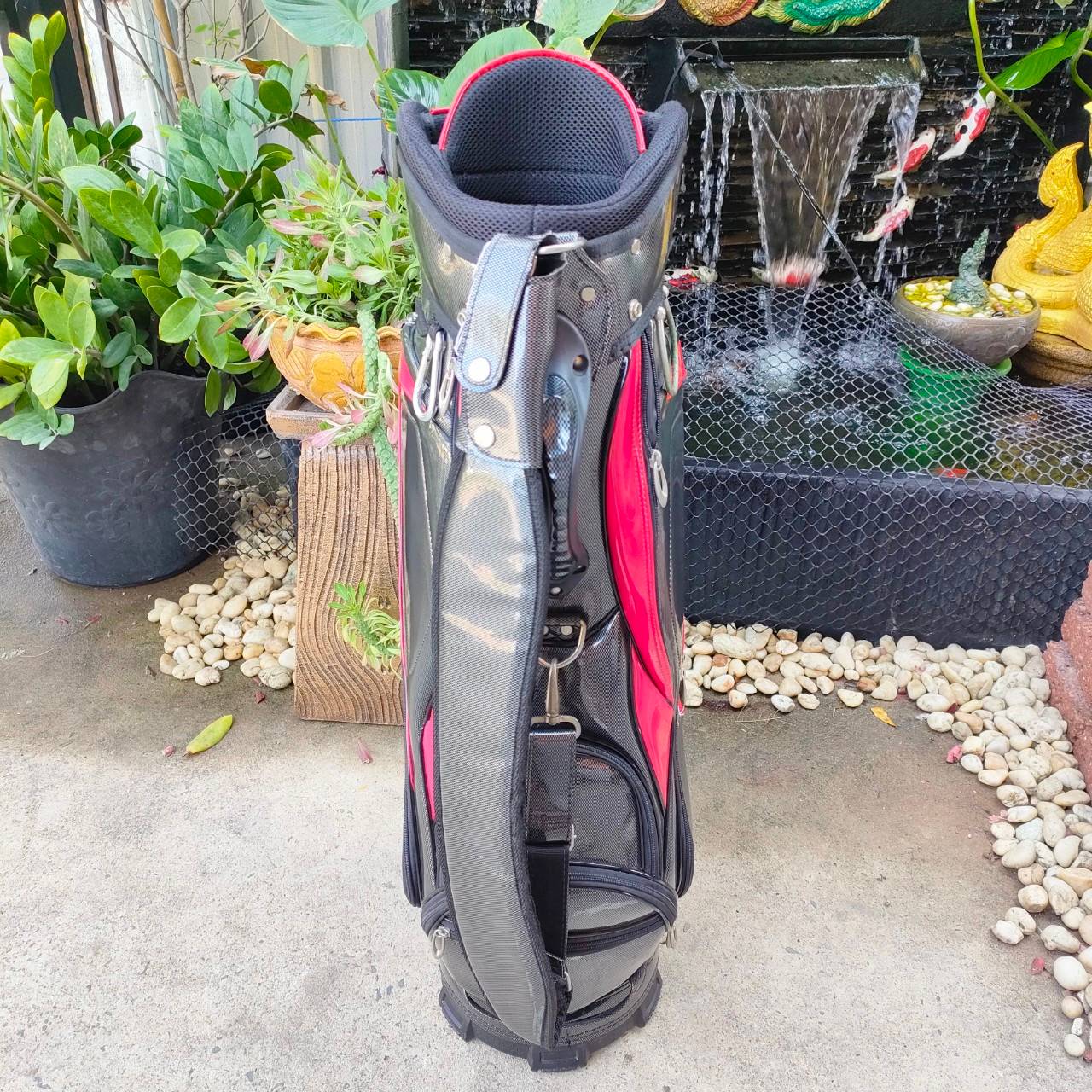 ถุงกอล์ฟหนังเเก้ว SCG มือสอง วัสดุหนังแก้ว ถุง TOUR ใบใหญ่ ไม้กอล์ฟพรีเมี่ยมมือสอง ของแท้ By NakaraLuxurious