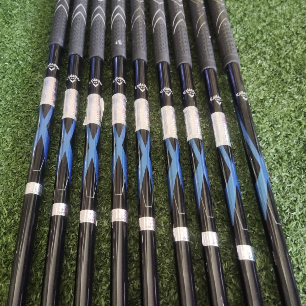 ชุดเหล็ก Callaway X-20 (9 ชิ้น) ก้านเสียบแบบทะลุที่เป็นเอกลักษณ์ หน้าไม้ออกแบบแบบ Wide Sole