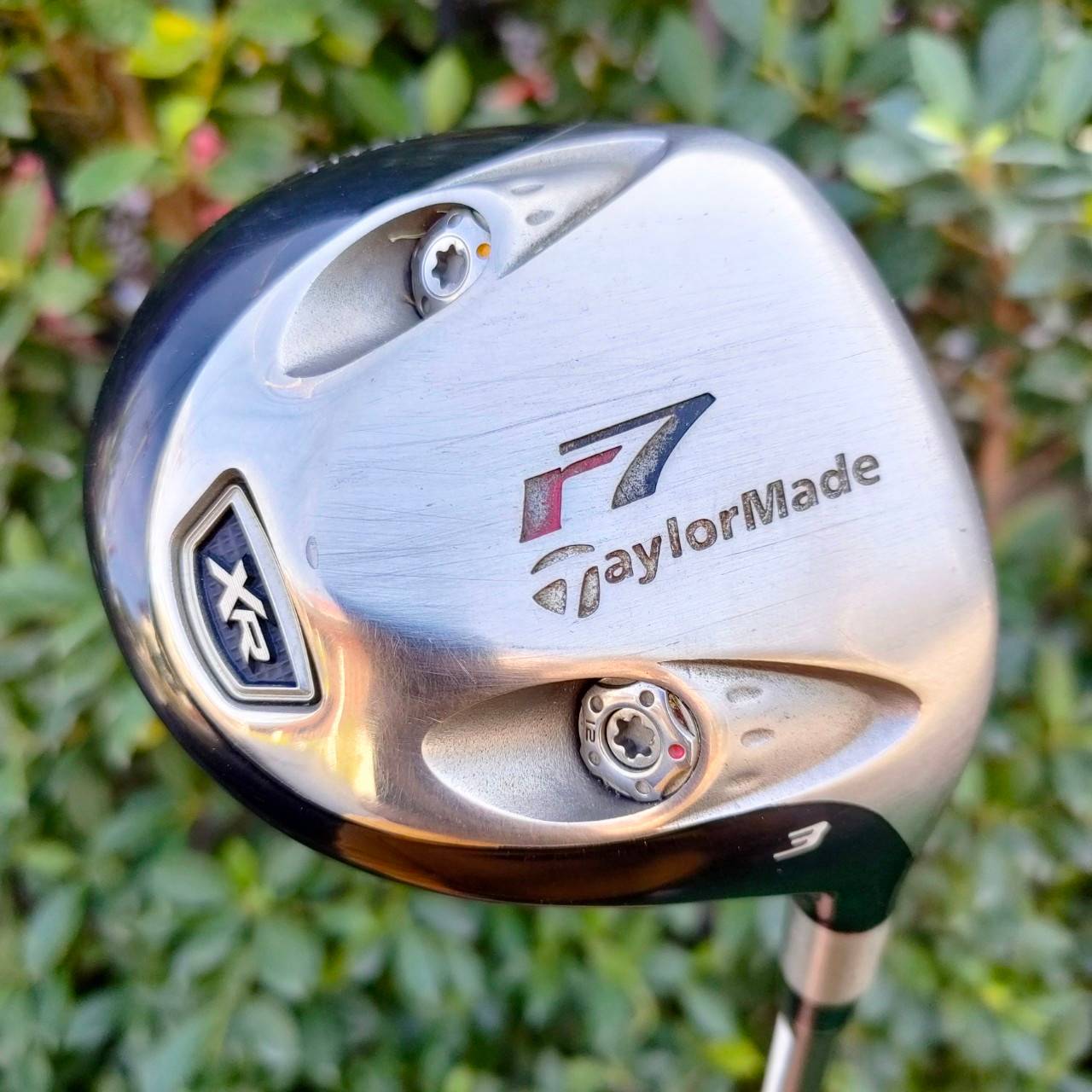 FW3 TAYLORMADE R7 XR ก้าน M.A.S.27 XR FLEX R เป็นรุ่น XR พรีเมี่ยม ตีง่าย ก้านเบา สามารถไขสลับหมุดให้เฟด หรือ ดรอได้