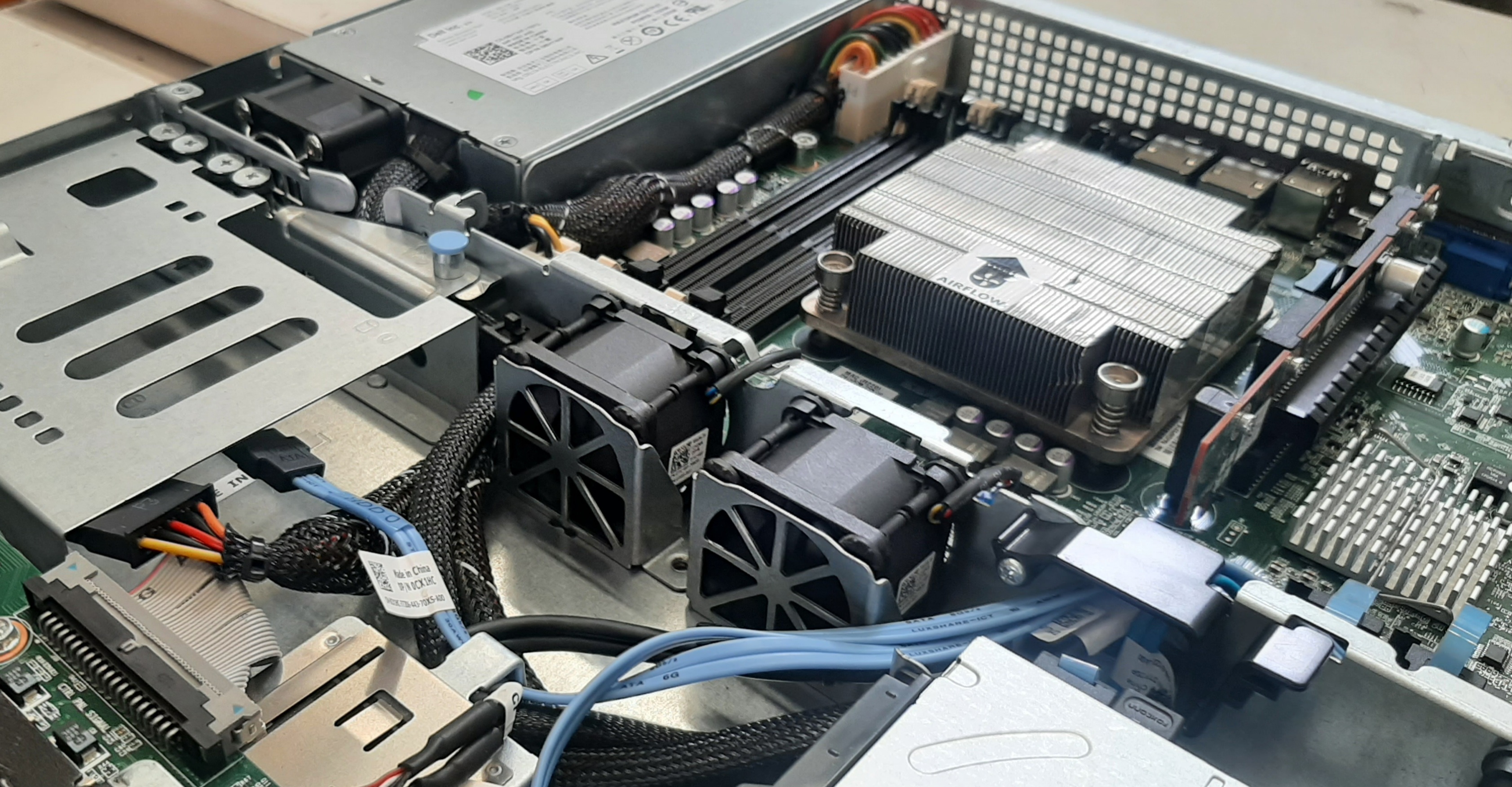 เซิร์ฟเวอร์มือสอง ราคาดี ประกันร้าน Dell PowerEdge R220 (i5-4570 Ram8GB HDD500GB) พร้อมราง Rack A6