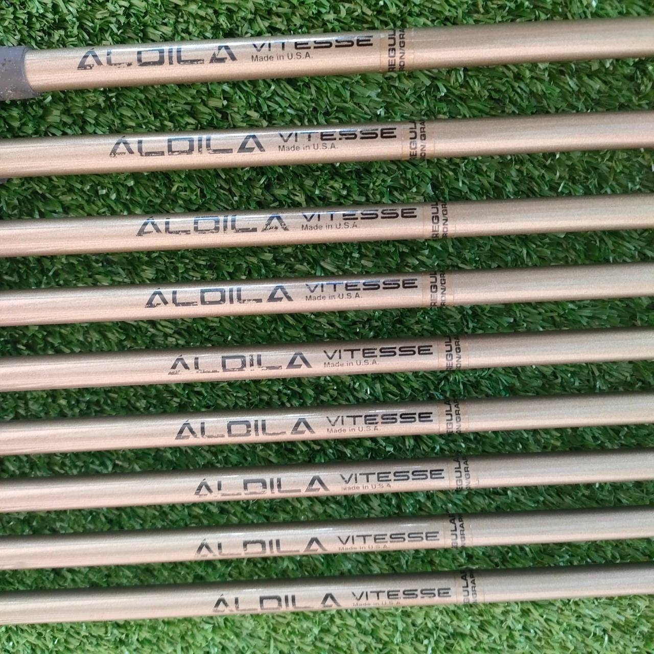 ชุดเหล็ก TRANSITION LANGERT ของใหม่!! มีเหล็ก 3-9 เเละ PW SW ก้าน ALDILA VITESSE FLEX R เหล็กชุดนี้ก้าน ALDILA ทั้งชุด ไม้กอล์ฟมือหนึ่ง ของแท้ BY NakaraLuxurious