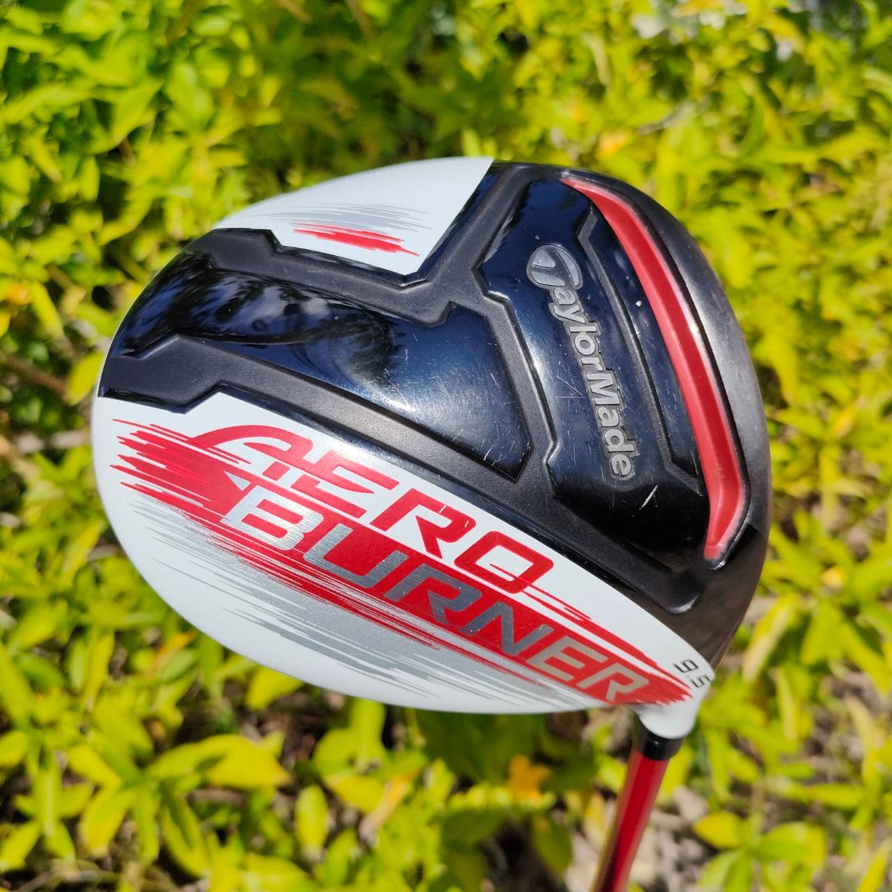 DRIVER TAYLORMADE AERO BURNER องศา 9.5 ก้าน AEROBURNER TM1-215 FLEX S รุ่นนี้ตีไกลจัด แอโรไดนามิคได้สุดยอด ช่วงหน้าไม้ มีร่องที่เด้งสุดสปริง