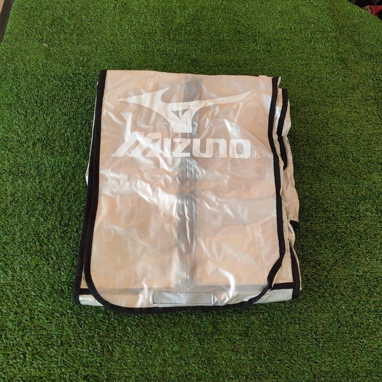 ถุงคลุมกันฝน MIZUNO มือสอง เกรดพรีเมี่ยม แบบพับเก็บได้ ช่วงนี้ฝนตก ของต้องมี!!! ถุงคลุมนี้สามารถกันฝนได้เป็นอย่างดี ไม้กอล์ฟมือสอง ของแท้ BY NakaraLuxurious