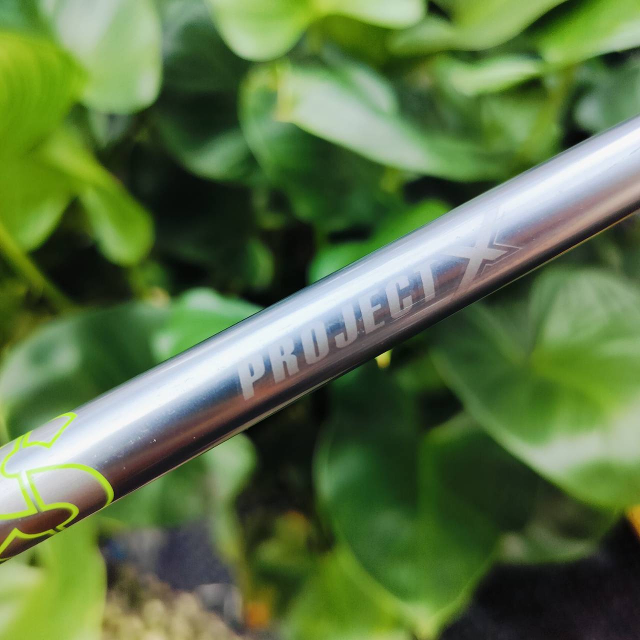 Driver MIZUNO E300 องศา 10 ก้านเด็ด!!! PROJECT X HZRDUS 5.5 เป็นหัว SUPER STRONG FORGED TITANIUM และหน้าเด้ง HIGH C.O.R. ตีไกลมากกก ไม้กอล์ฟพรีเมี่ยมมือสอง ของแท้ By NakaraLuxurious