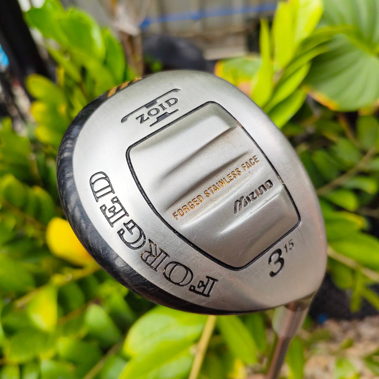 FW3 MIZUNO T-ZOID องศา 15 ก้าน MIZUNO T-ZOID FLEX S เป็น FW ญี่ปุ่น ที่ตีง่าย เบาสบาย ด้าน SOLE ออกแบบให้สอดพื้นได้ดี ลูกลอยง่าย ตีเบาๆก็ไกล เสียงใสปิ๊ง ไม้กอล์ฟพรีเมี่ยมมือสอง ของแท้ By NakaraLuxurious