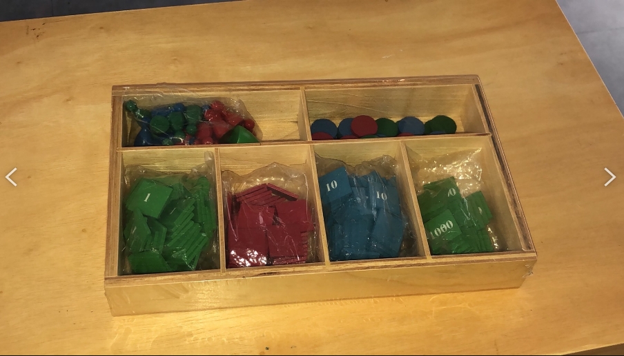 สแตมป์เกมส์ เบี้ยอากร (เลขหลักหน่วย สิบ ร้อย พัน), ของเล่นไม้, ของเล่นเสริมพัฒนาการ, ของเล่นเด็กอนุบาล, สื่อการสอนเด็กอนุบาล,มอนเตสซอรี่ ,montessori, สื่อการสอนประถม