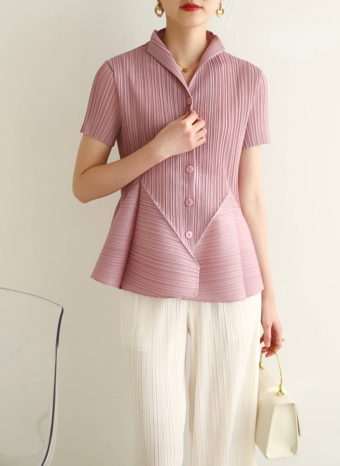 2MUAY รุ่น GJO2103 เสื้ออัดพลีทคุณภาพ SHORT SLEEVE VOLUMN PLEATED TOP 12สี FREE SIZE