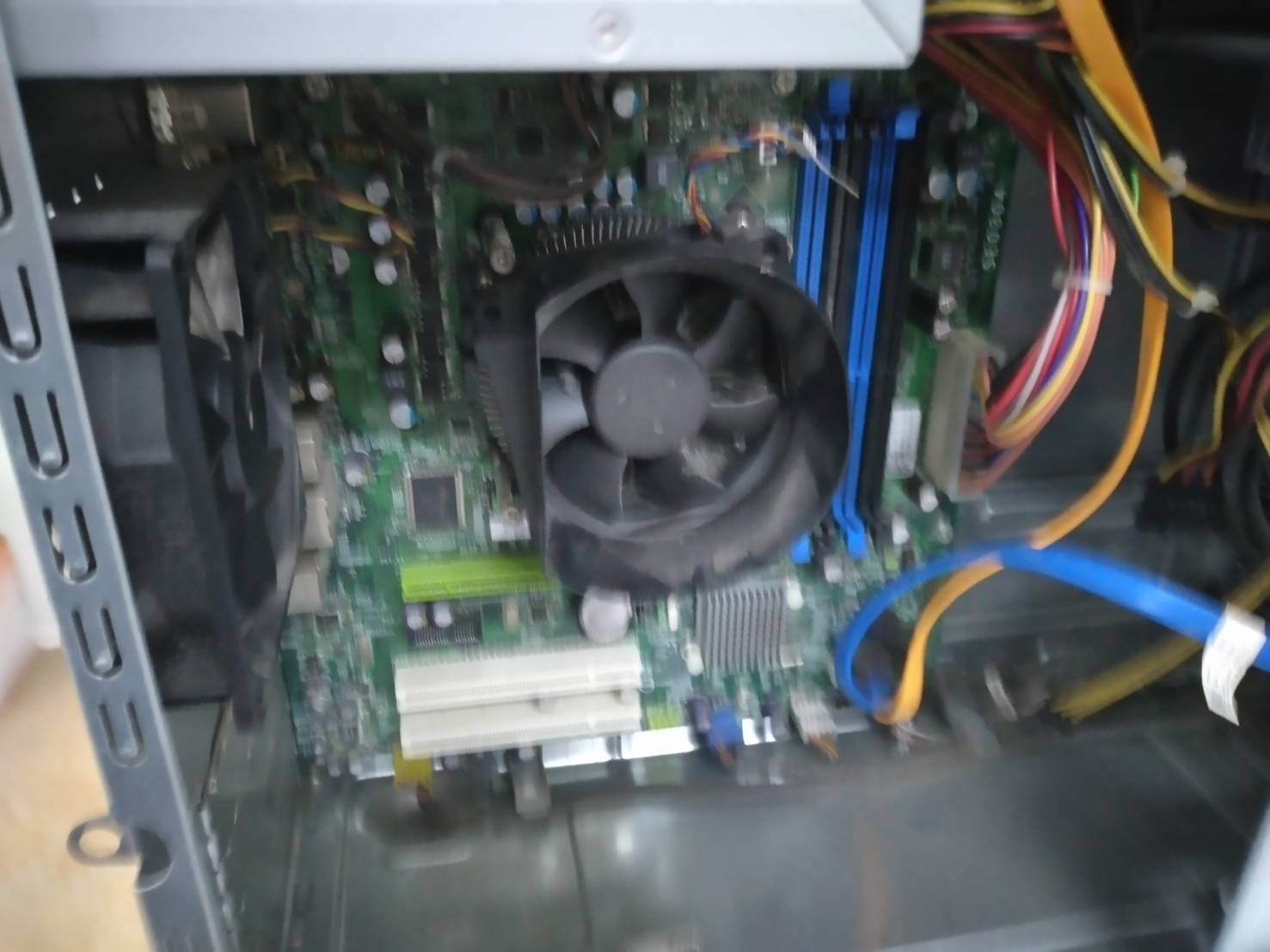 Dell Vostro i5 Tower ใส่การ์ดจอ เพิ่มได้