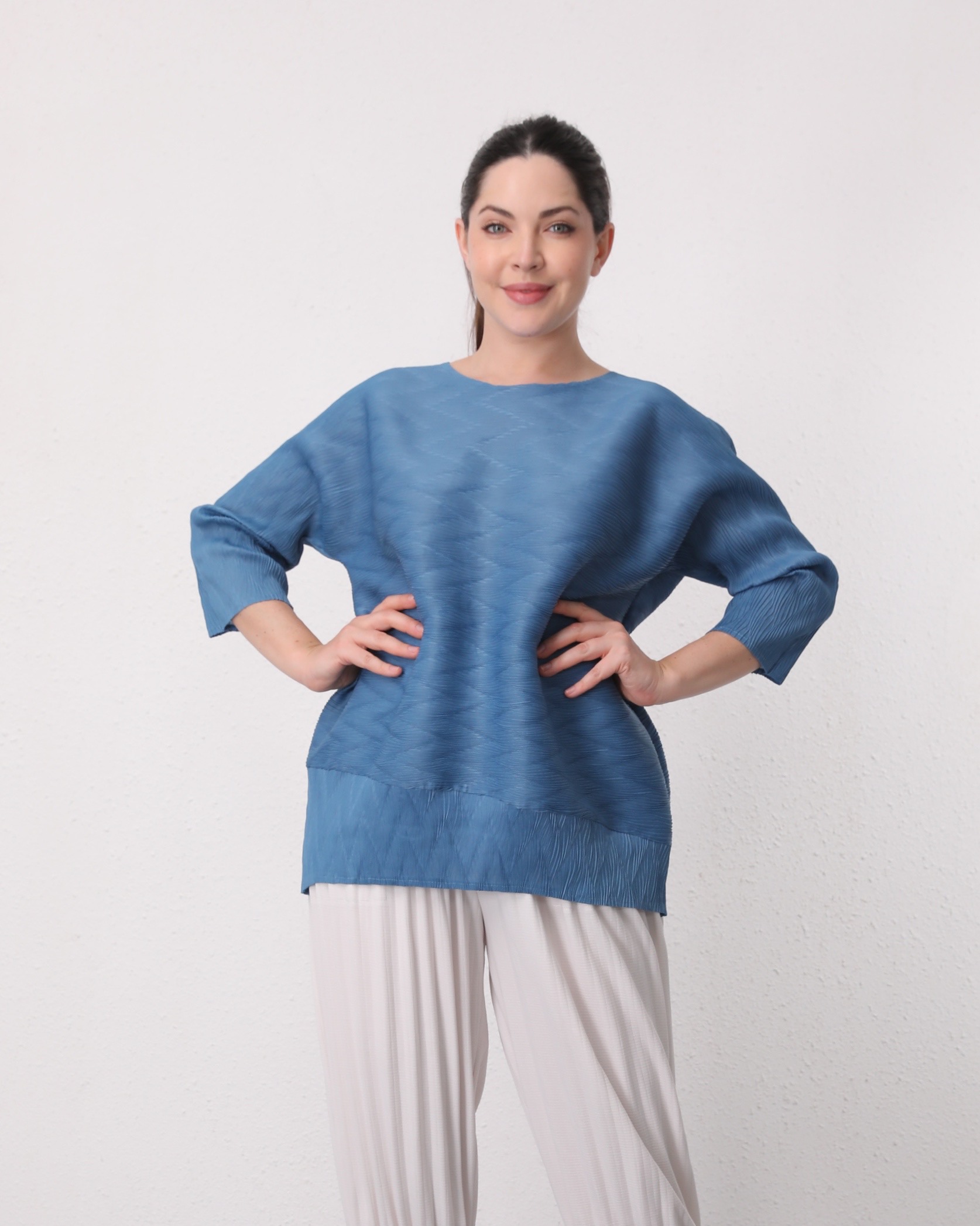 อกถึง44ยาว23นิ้ว 2MUAY รุ่น GA67807 เสื้ออัดพลีท LONG SLEEVE PLEATED TOP 8 สี FREE SIZE