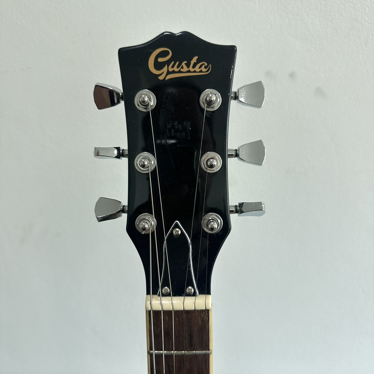 กีตาร์ไฟฟ้า Gusta GLP-01