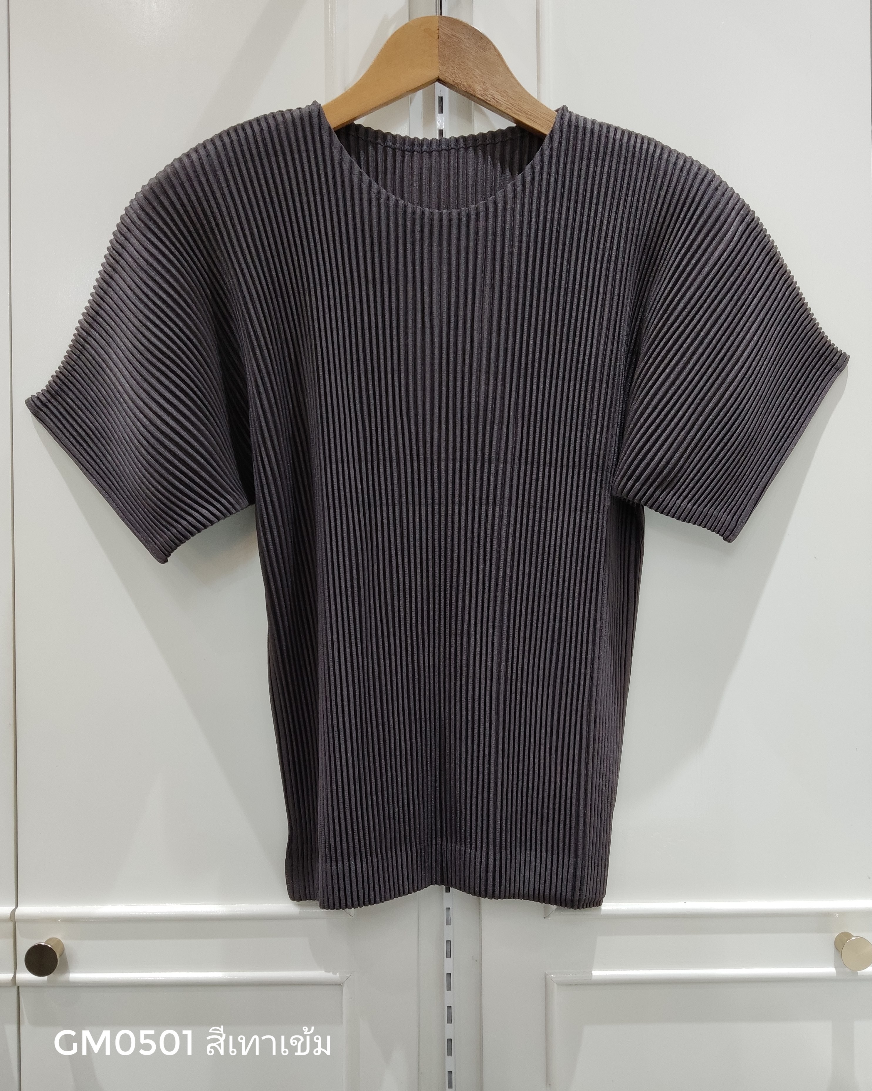 อกถึง42 ยาว22นิ้ว 2MUAY รุ่น GM0501 เสื้ออัดพลีท THICK SHORT SLEEVE PLEATED TOP 24 สี FREE SIZE