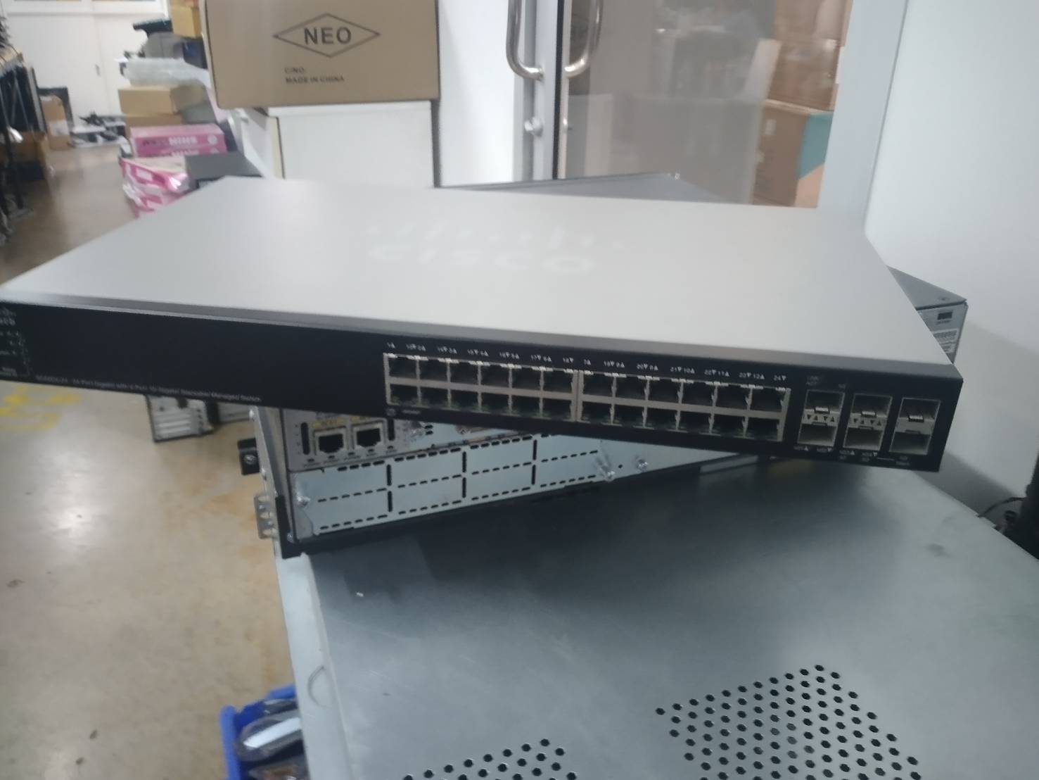 CISCO SG500X-24-K9 Small Business 24 Port
