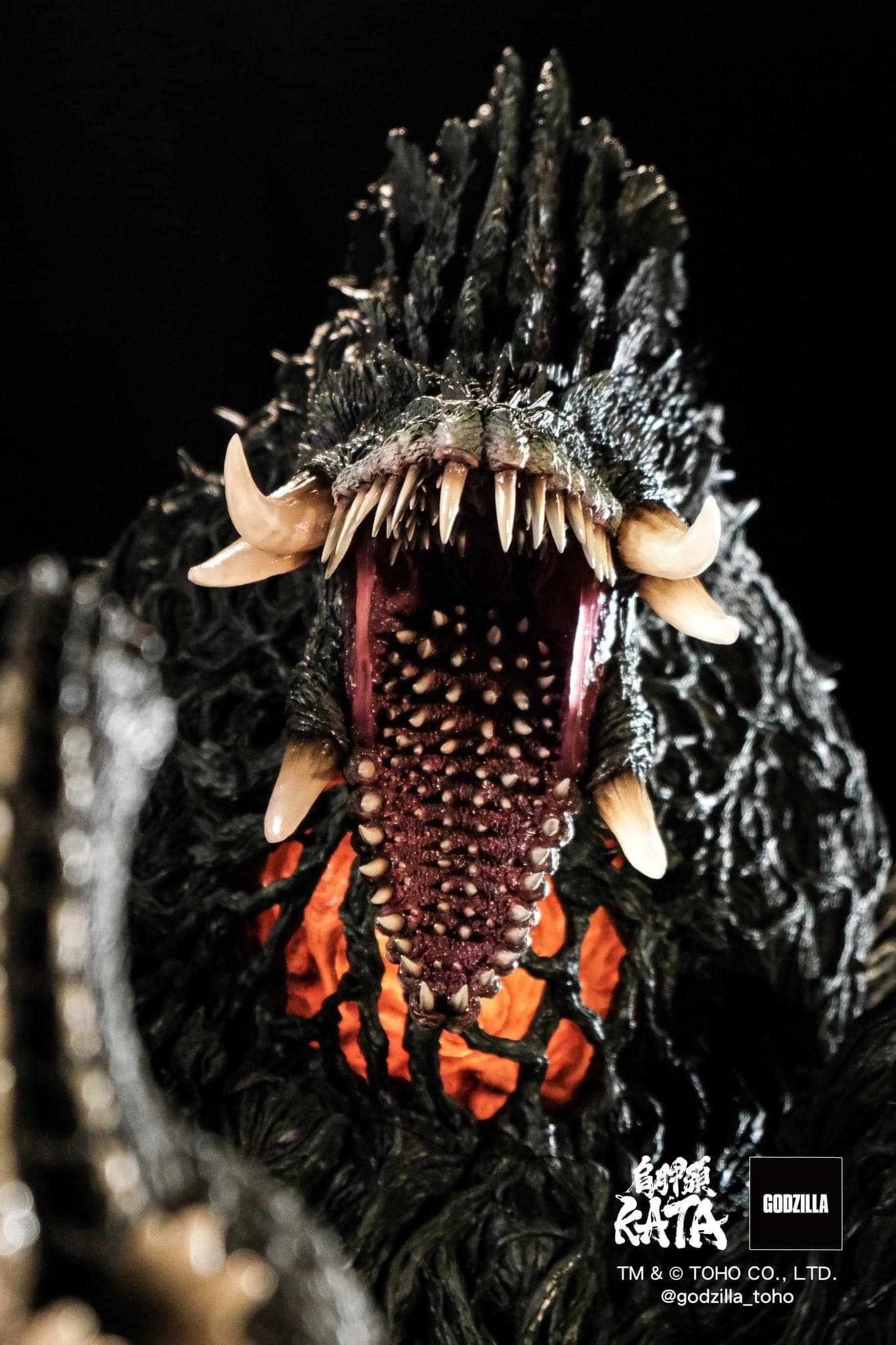 [สั่งจอง] KATA Studio : Biollante (65cm)
