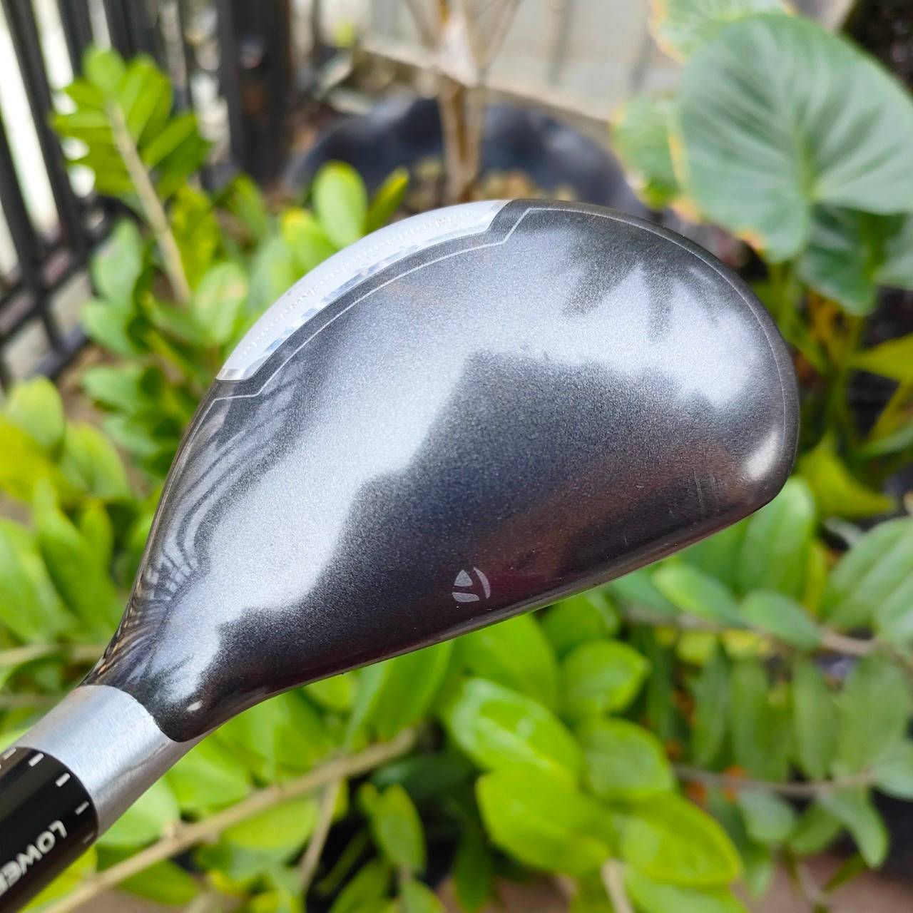 ** ไม้กอล์ฟสำหรับท่านที่ถนัดซ้าย ** HYBRID 4 TAYLORMADE SLDR องศา 21 ก้านน FUJIKURA TAYLORMADE FLEX X ใส่เต็มได้เลย สำหรับท่านที่มีสปีดแรง ไม้กอล์ฟมือสอง ของแท้ BY NakaraLuxurious