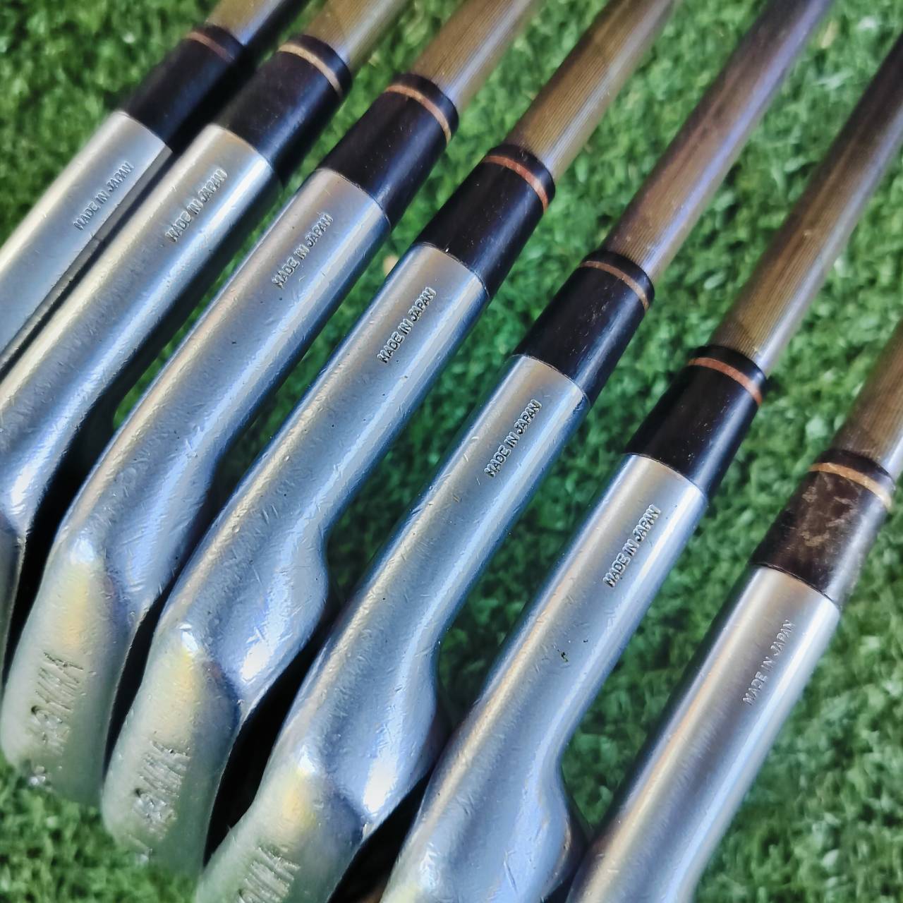ชุดเหล็ก HONMA-LB 708 H & F CAVITY รุ่นดังอีกรุ่น เหล็ก FORGED JAPAN SAKATA ตีง่ายมาก ได้ฟีลลิ่งนุ่มนวล ใบไม่ใหญ่ ให้สปินได้ดีมาก ไม้กอล์ฟพรีเมี่ยมมือสอง ของแท้ By NakaraLuxurious
