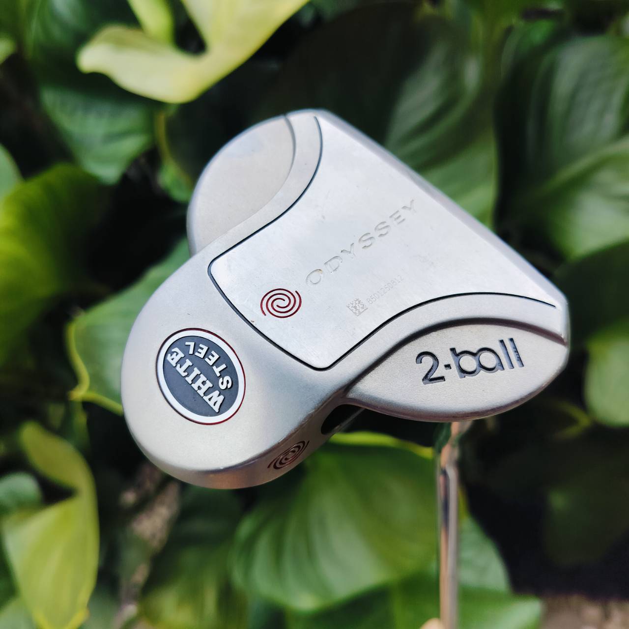 PUTTER ODYSSEY 2-BALL WHITE STEEL ยาว 34 นิ้ว รุ่นเป็นหน้า MILLED แต่มีลวดลาย เพื่อช่วยให้ลูกหมุนเกาะไลน์ยิ่งขึ้น ไม้กอล์ฟพรีเมี่ยมมือสอง ของแท้ By NakaraLuxurious