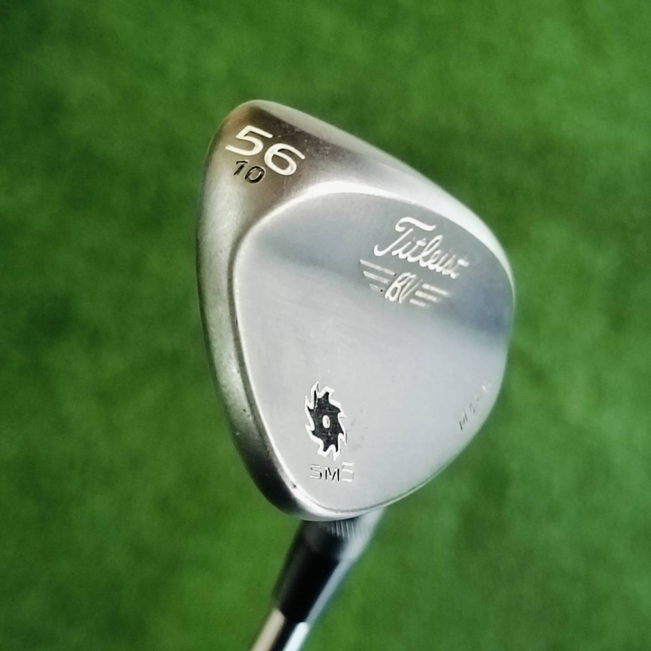 WEDGE TITLEIST VOKEY DESIGN SM5 M GRIND องศา 56 เบาท์ 10 สภาพสวย ก้าน SM5 VOKEY DESIGN FLEX WEDGE ไม้กอล์ฟพรีเมี่ยมมือสอง ของแท้ By NakaraLuxurious