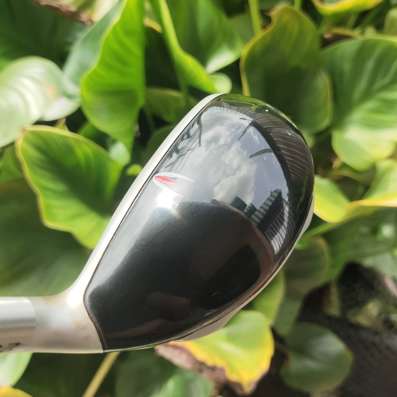 U3 Cleveland LAUNCHER – 20.5° ตีลอยง่ายมาก ควบคุมระยะสม่ำเสมอ