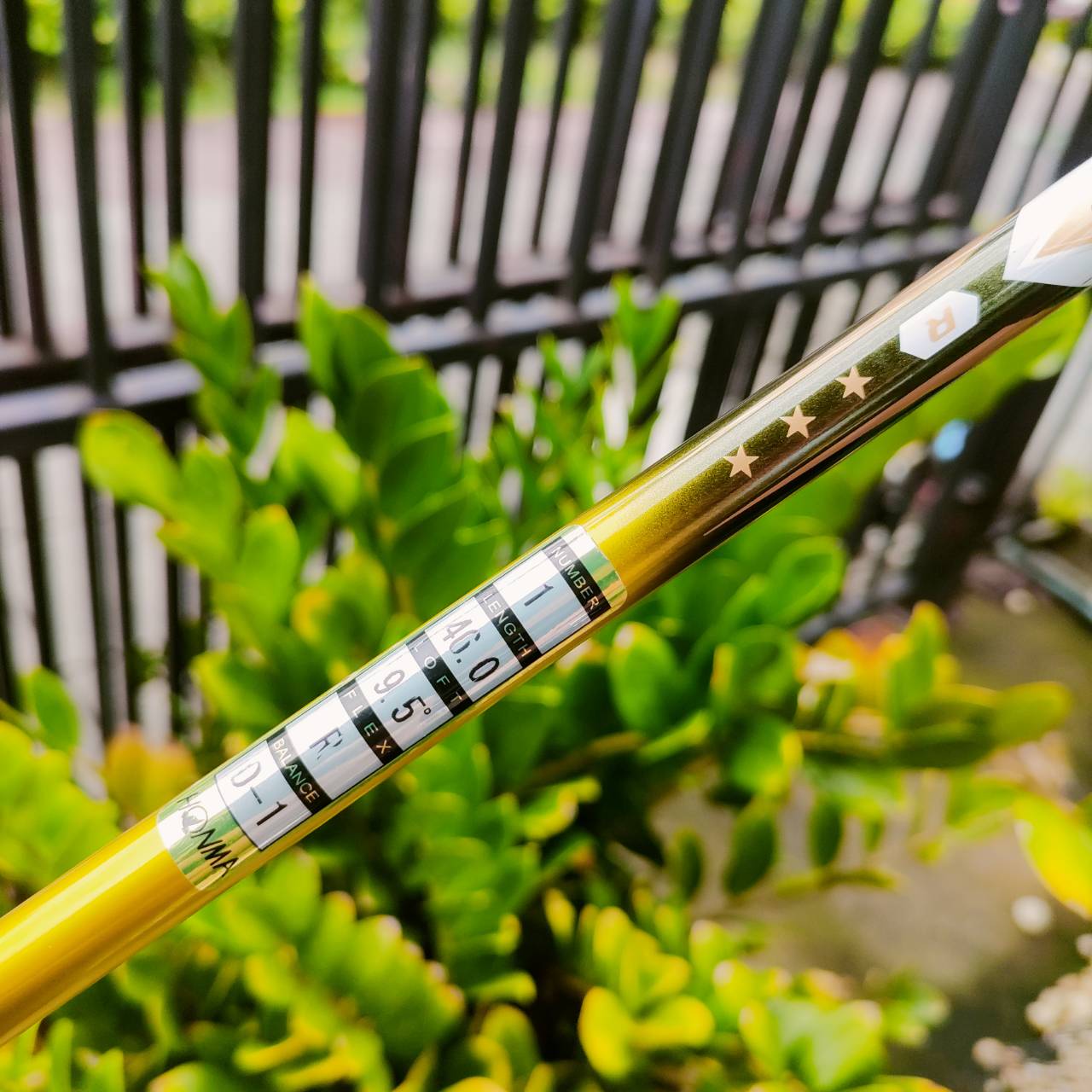 *** ก้าน 3 ดาว *** Driver HONMA BERES S-06 องศา 9.5 ความยาวก้าน 46 นิ้ว ก้าน ARMRQ X 47R *** 3 ดาว *** ไม้กอล์ฟพรีเมี่ยมมือสอง ของแท้ By NakaraLuxurious