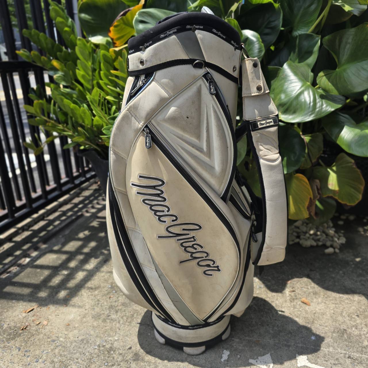 ถุงกอล์ฟ MACGRAGOR สภาพเก่า