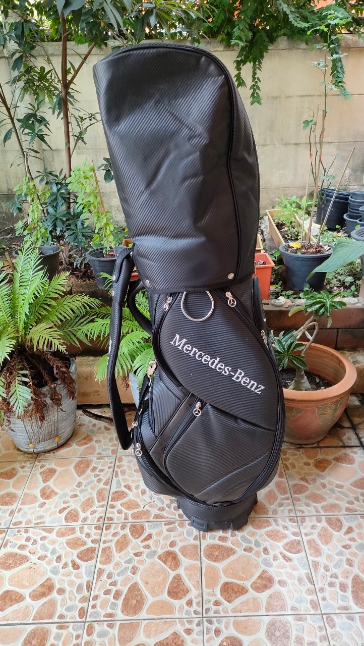 ถุงกอล์ฟ Mercedes Benz มือสอง
