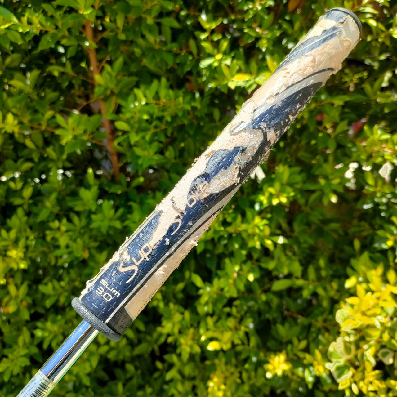 PUTTER ODYSSEY WHITE ICE TERON ความยาว 34 นิ้ว ** กริฟมีตำหนิ กริฟลอก** ส่วนหัว + ก้านสภาพสวยมากเดิม พัตต์บล๊านซ์มาก เล็งง่ายมาก ไม้กอล์ฟมือสอง ของแท้ BY NakaraLuxurious