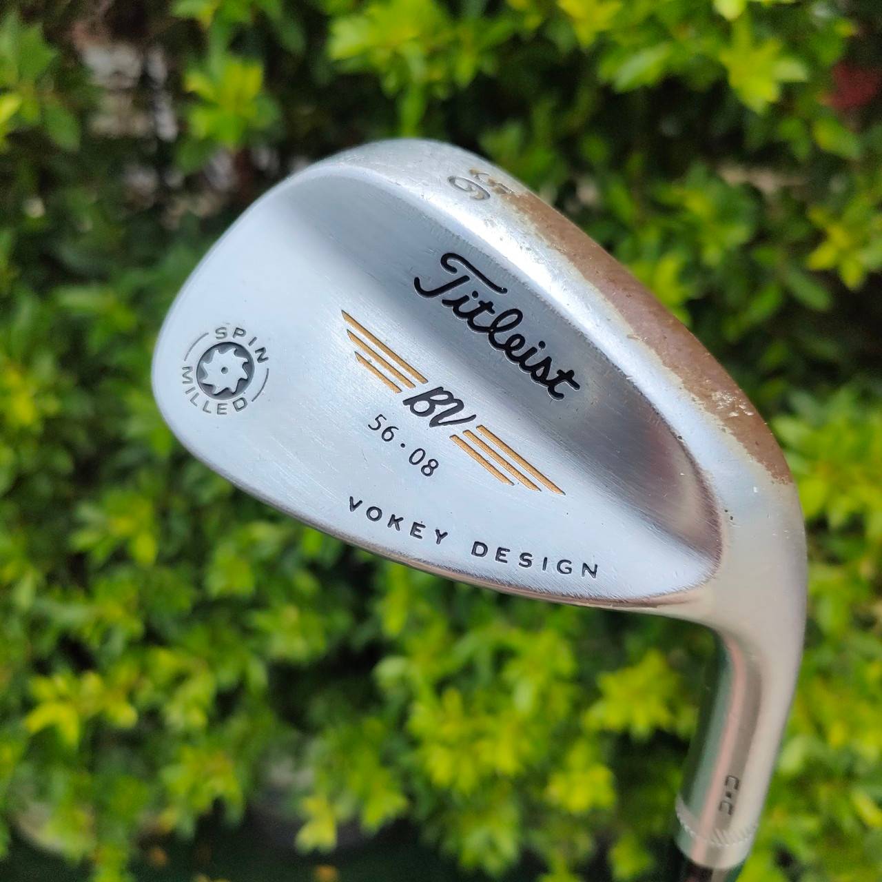WEDGE TITLEIST BV VOKEY DESIGN องศา 56 เบาท์ 8 รุ่นจักร SPIN MILLED ก้าน DYNAMIC GOLD FLEX S200 หน้าคมกัดลูกจัด รุ่นดั้งเดิม!!! ไม้กอล์ฟมือสอง ของแท้ BY NakaraLuxurious
