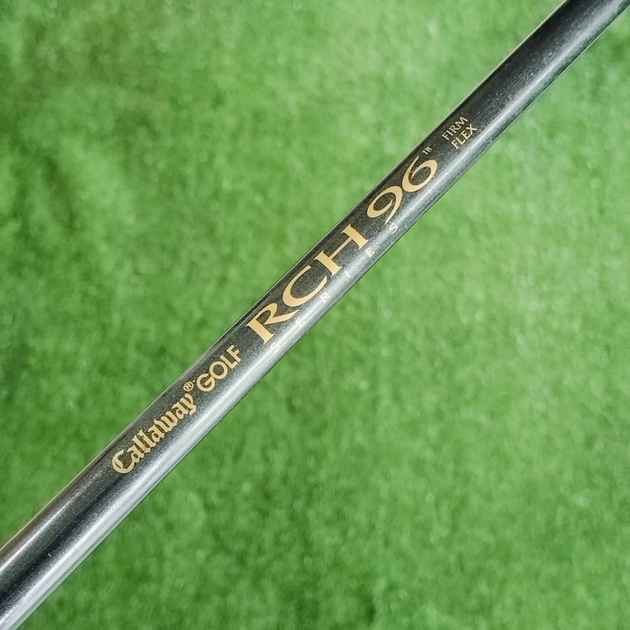 ชุดเหล็ก Callaway BIGBERTHAR GOLD ผลิตจากวัสดุ ทองแดงเบริลเลียม ( BeCu ) ปัดเงาให้เรียบร้อย สวยระดับนางฟ้า หรูหรามาก ไม้กอล์ฟพรีเมี่ยมมือสอง By NakaraLuxurious