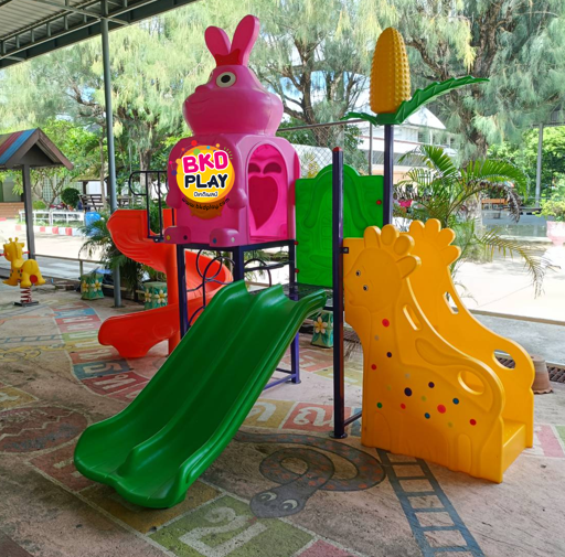 เครื่องเล่นสนามกลางแจ้ง-ในร่ม,ชุดกระต่ายกับยีราฟ, เครื่องเล่นสนาม,เครื่องเล่นเด็ก,ครุภัณฑ์สนามเด็กเล่น, งบสพฐ,โครงการโรงเรียนประชารัฐ playground,สไลเดอร์,ของเล่นเสริมพัฒนาการ,เครื่องเล่นสนาม, สนามเด็กเล่น