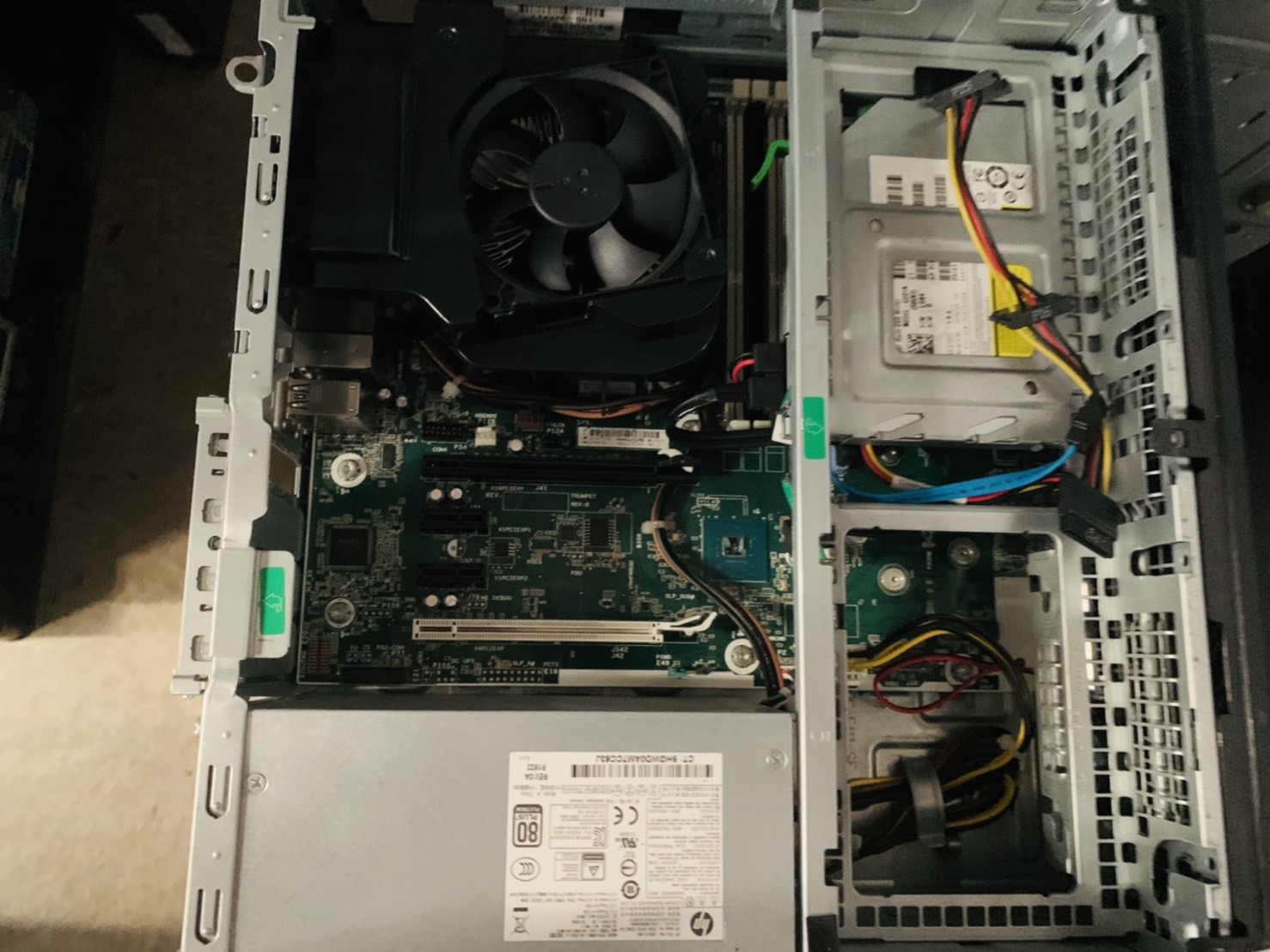 HP EliteDesk 800 G4 SFF คอมพิวเตอร์ตั้งโต๊ะ ครบชุด พร้อมจอ