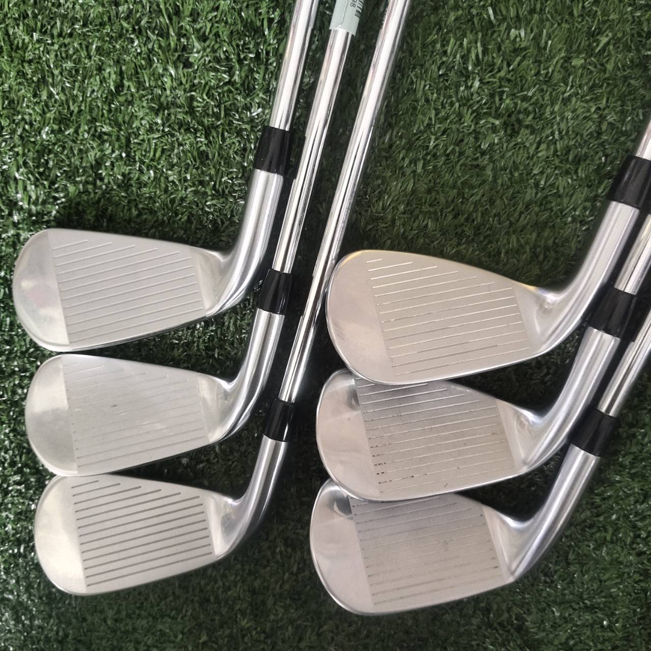 ชุดเหล็ก TITLEIST T300 พรีเมี่ยมสูงสุดของแบรนด์ ตีไกล ตีง่าย ชุดแบบ COMBO พัฒนาเกมได้มากสุด