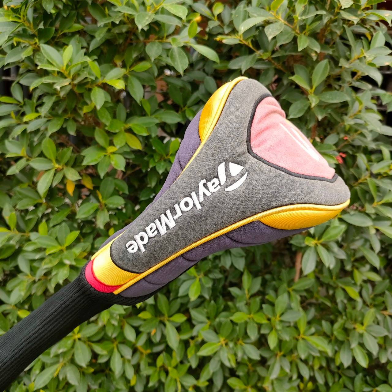 DRIVER TAYLORMADE R5 DUAL องศา 10.5 ก้าน TOUR AD FLEX R2 เป็นรุ่นพิเศษ JAPAN SPEC