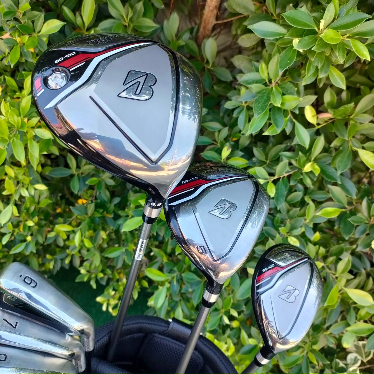 FULLSET BRIDGESTONE BG-100 สุดยอดเซ็ตพรีเมี่ยมญี่ปุ่น สภาพสวยนางฟ้า!! ก้าน DIMANA ทั้งชุด COVER เดิมสวย ถุงกอล์ฟสวยมาก!! ไม้กอล์ฟมือสอง ของแท้ BY NakaraLuxurious