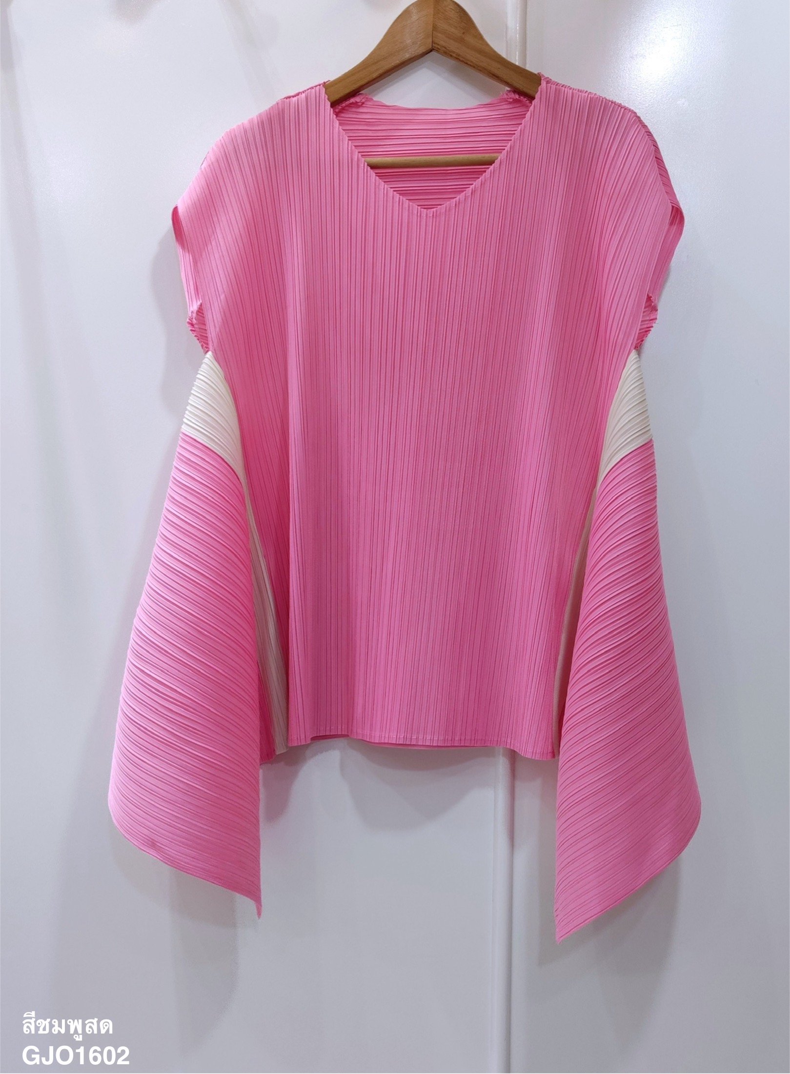 ปรับราคาลง20%!! 2MUAY รุ่น GJO1602 เสื้อพลีทคุณภาพ SHORT SLEEVE 2 TONE FLARE PLEATED TOP 6 สี FREE SIZE