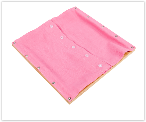 กรอบฝึกการแต่งตัว ตู้ใส่ได้ 6 ชิ้น (สามารถเลือกชุดฝึกเพิ่มได้) ฝึกแต่งกาย ผูกเชือก ติดกระดุม รูดซิป ใส่เข็มขัด และอื่นๆ สื่อการสอน เด็กอนุบาลมอนเตสซอรี่ ,montessori, สื่อการสอนประถม