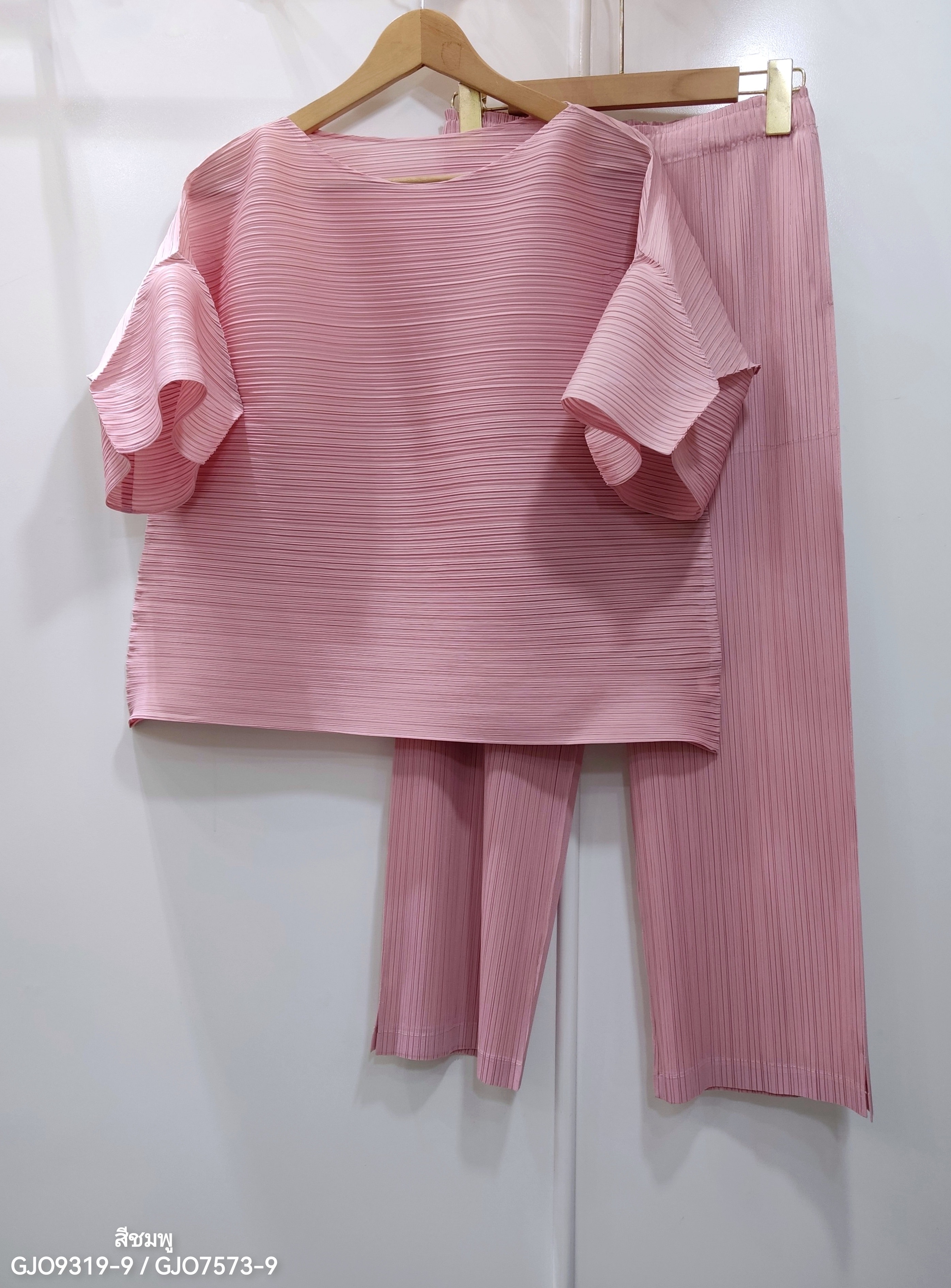 สีใหม่! 2MUAY รุ่น GJO9319-9 / GJO7573-9 เซ็ตพลีทคุณภาพ FLARE SLEEVE TOP WITH PANT PLEATED SET 7 สี FREE SIZE
