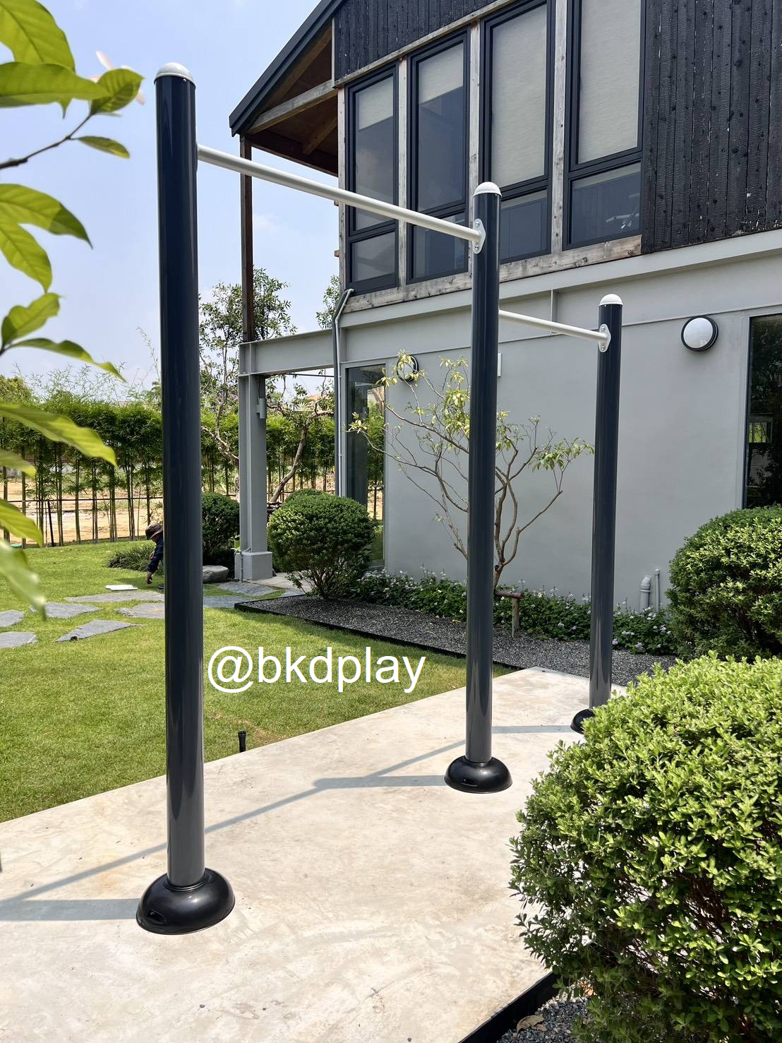เครื่องออกกำลังกาย กลางแจ้ง ชุดบาร์โหน 2 ระดับ ลานกีฬา อเนกประสงค์ สนามกีฬา สั่งทำ 10-20 วัน