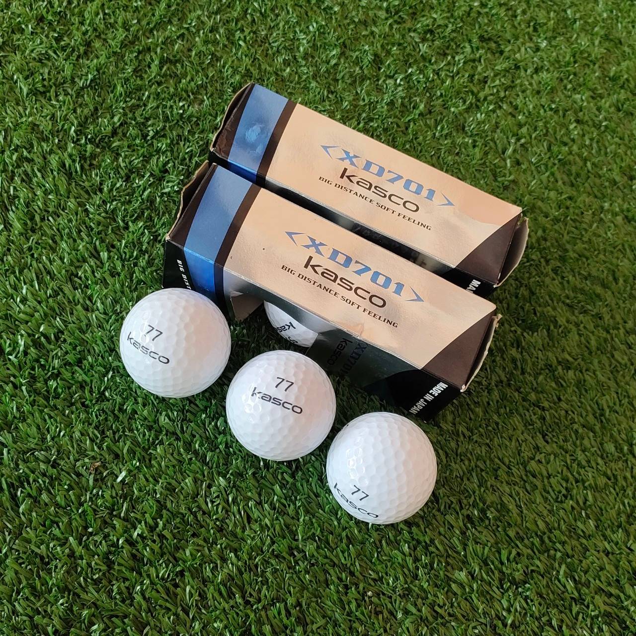 ลดล้างสต๊อก !!! ลูกกอล์ฟ KASCO XD701 MADE IN JAPAN เบอร์ 77 ของใหม่ล้างสต๊อค 1 หลอด มี 3 ลูก ตีสบายๆก็ไกลจัด!!!