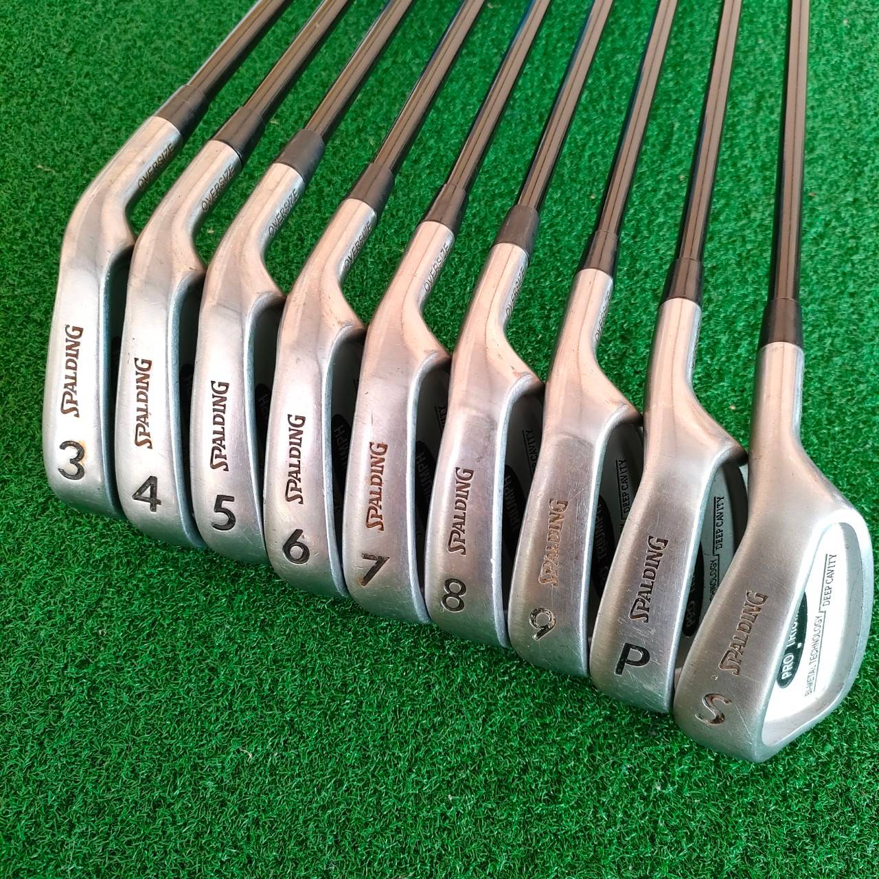 ชุดเหล็ก SPALDLNG PRO TRIUMPH มีเหล็ก 3-9 PW SW ก้าน ALDIAVX สภาพสวยสมบูรณ์ ใบใหญ่ตีง่าย ก้านเบานุ่ม ตีสบายๆครับ