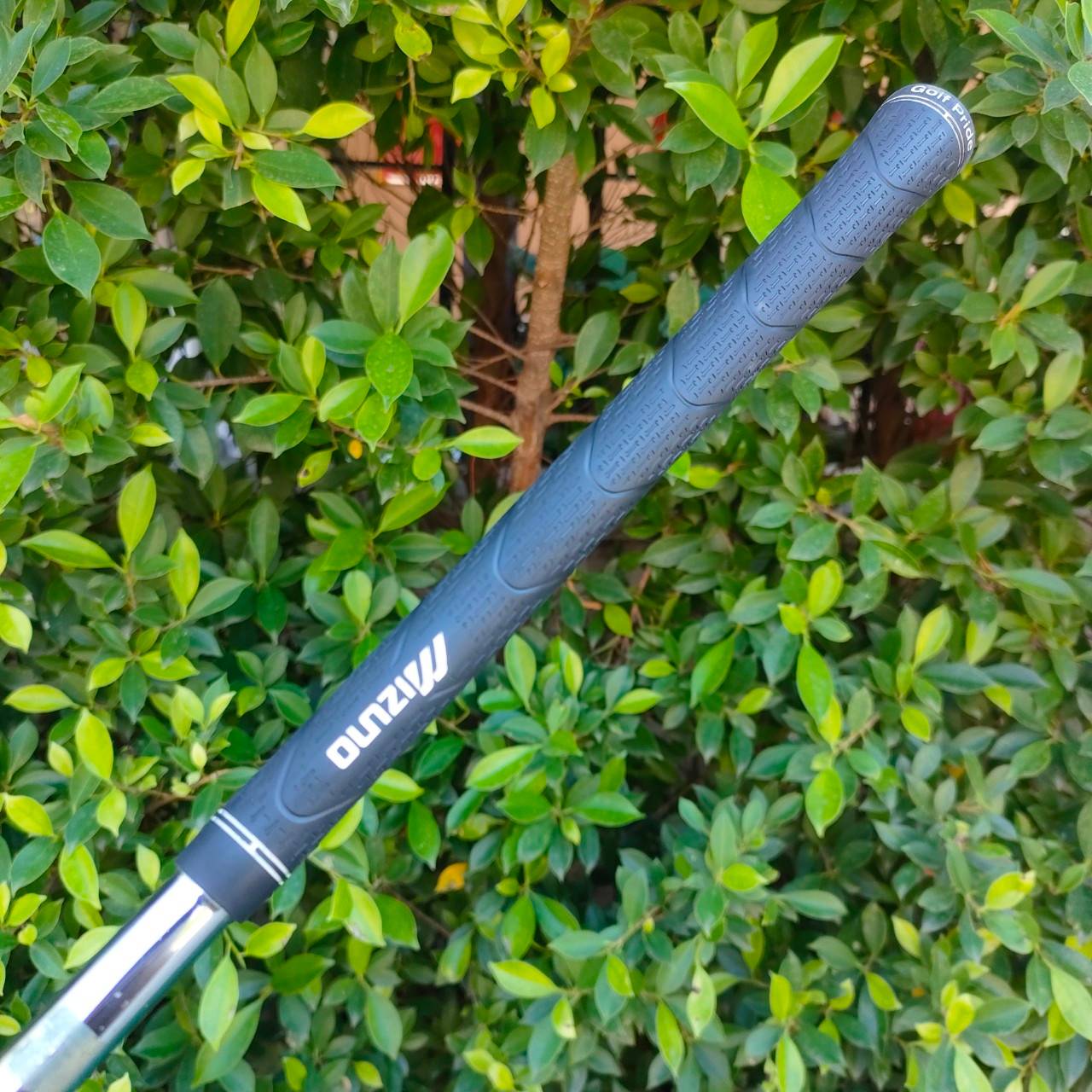 ชุดเหล็ก MIZUNO MP - 4 เทคโนโลยีการดีไซน์ Muscle Back ซึ่งมีขนาดที่หนากว่ารุ่น MP69 เพื่อให้ได้ความรู้สึกที่นุ่มมากกว่า ไม้กอล์ฟมือสอง ของแท้ BY NakaraLuxurious