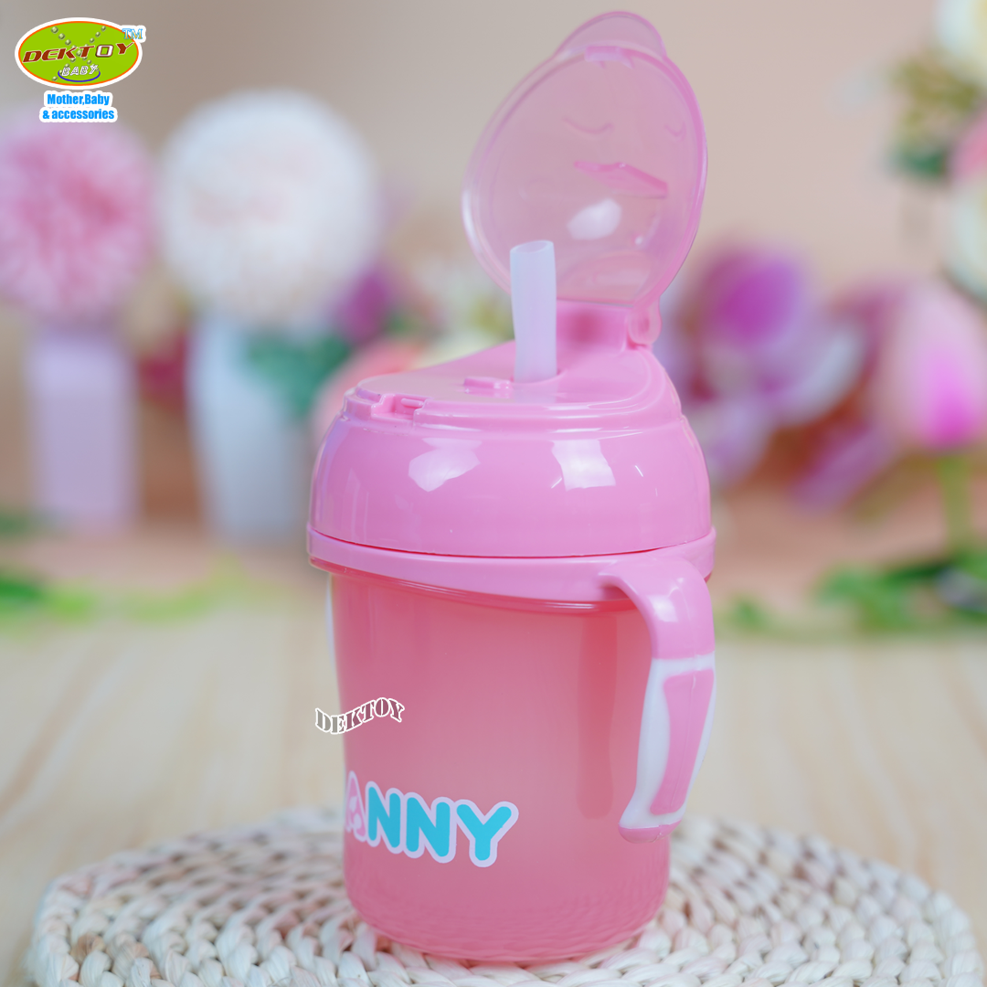 Nanny แนนนี่ ถ้วยหัดดื่มพร้อมหลอดแนนนี่ 8 ออนซ์ N104-C