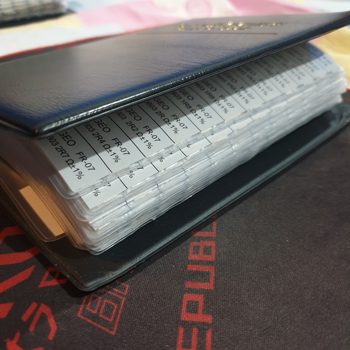 แพ็คตัวต้านทานครบชุด SMD 1% 170 ค่า จำนวน 8500 ชิ้น 0603 SMD resistor package accuracy 1% 170 kinds total 8500 resistor