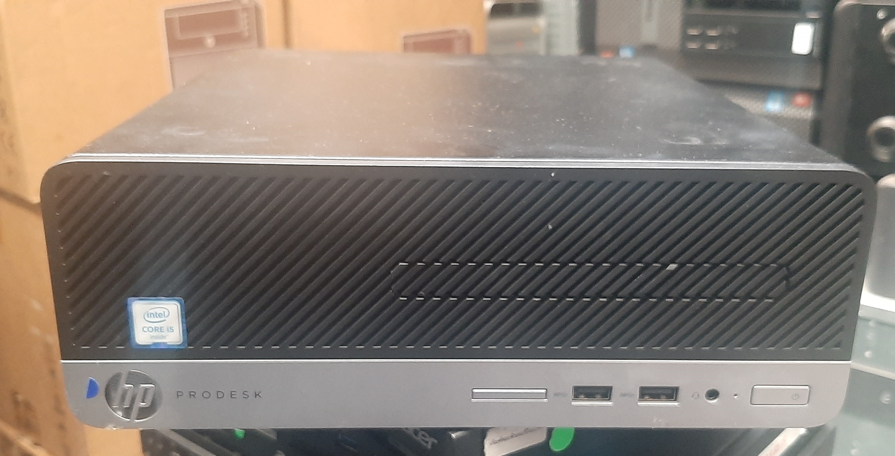 คอมมือสองสภาพดี HP Prodesk 400 G4 SFF (i7-7700 Ram8GB SSD240GB)