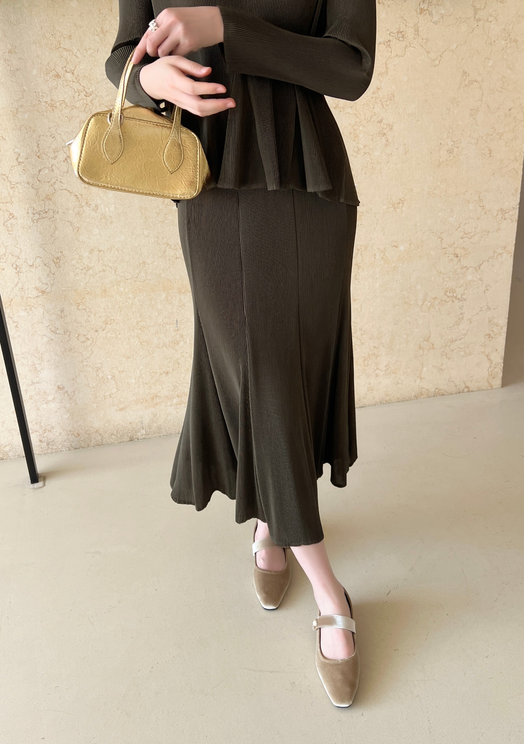 ปรับราคาลง20%!! ยาว 34นิ้ว! 2MUAY รุ่น GJO1744 กระโปรงพลีทคุณภาพ MERMAID PLEATED SKIRT 9 สี FREE SIZE