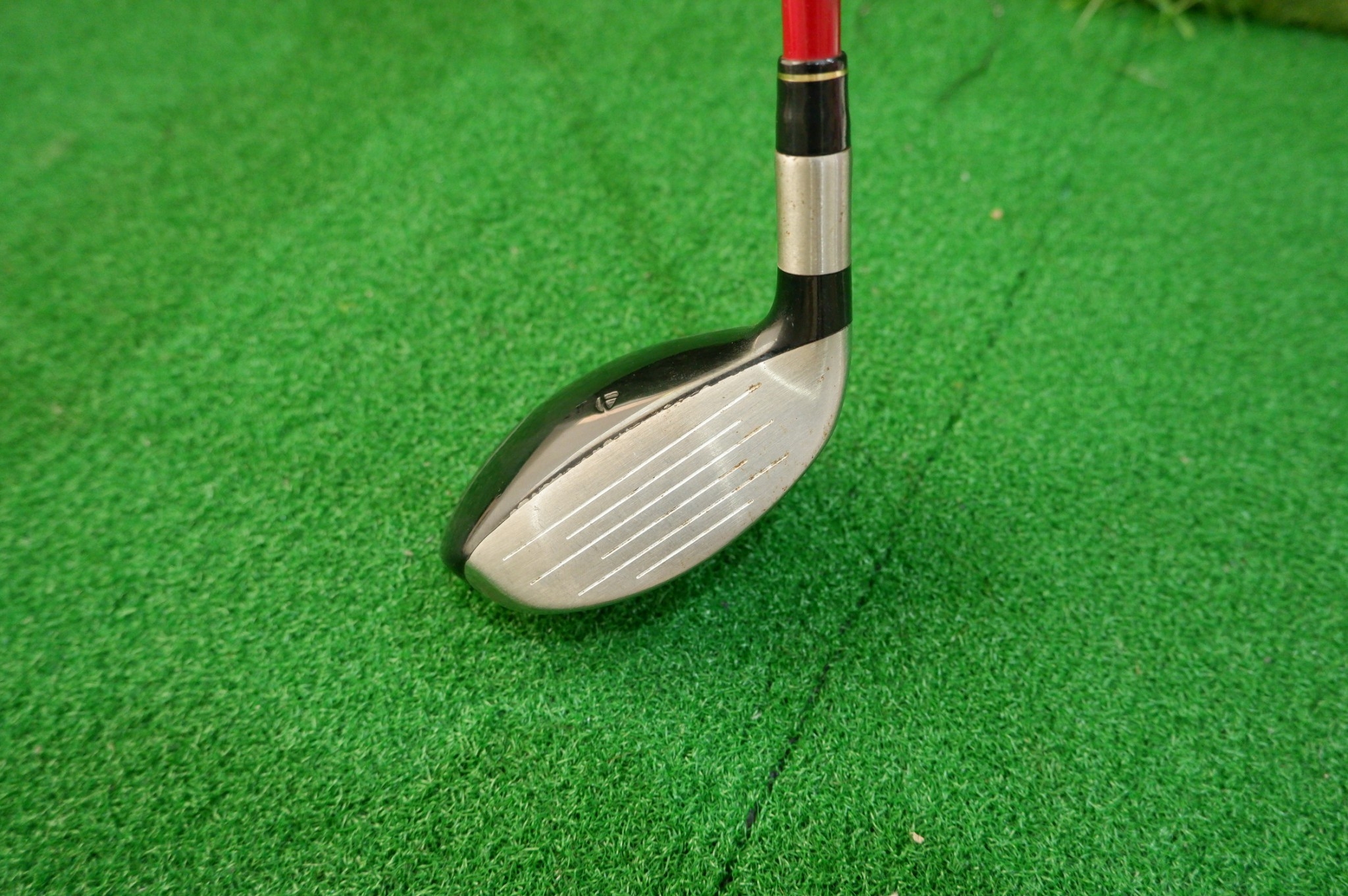 HYBRID TAYLORMADE BURAER RESCUE