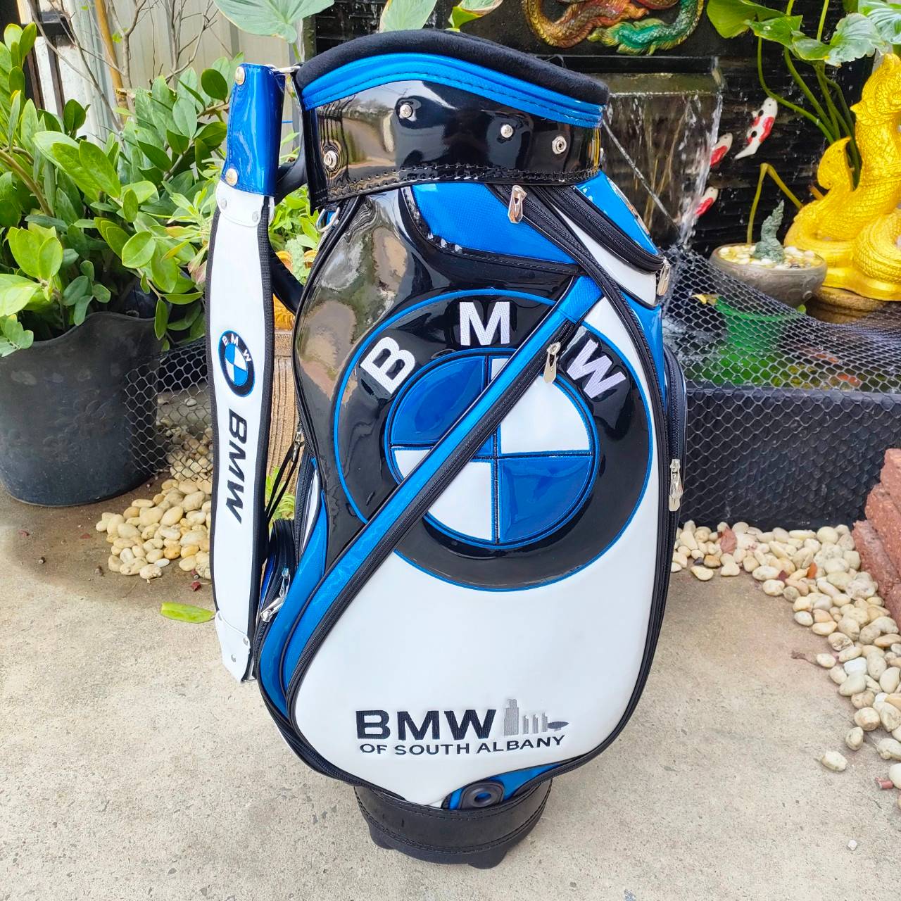 ถุงกอล์ฟ BMW หนังเเก้ว ของใหม่!!! สุดจัดสวยจัด!!! ภายในบุกำมะหยี่สุดหรู ถุง TOUR ใบใหญ่