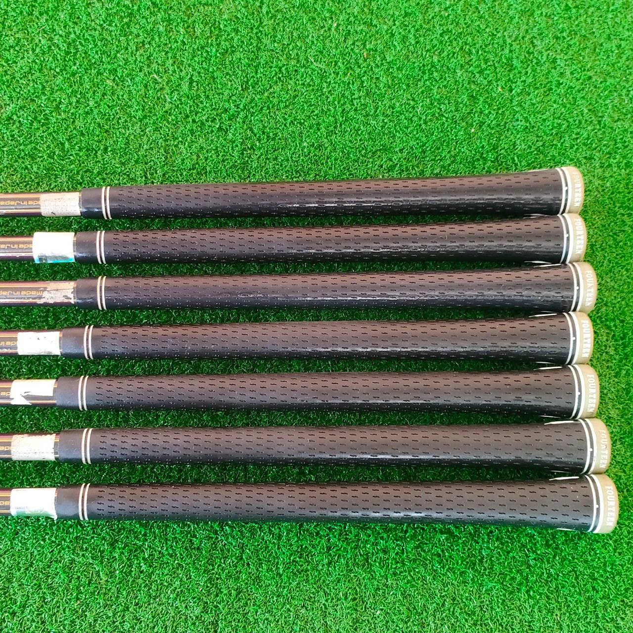 ชุดเหล็ก FOURTEEN TC510 FORGED มีเหล็ก 5-9 เเละ PW P/A ก้าน MD-370 GI FLEX R ตีง่ายมาก และมันส์ ตีได้ทุกฝีมือ