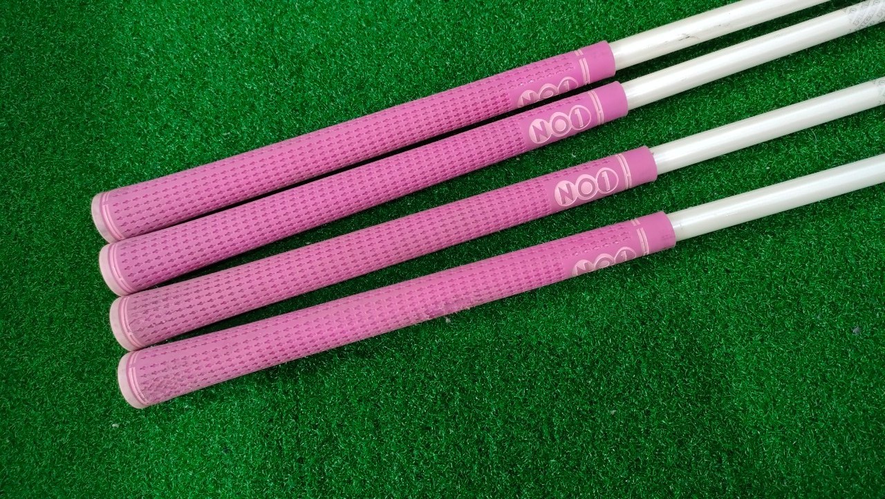 IRON SET PARIS FIGARO ไม้กอล์ฟสำหรับผู้หญิง