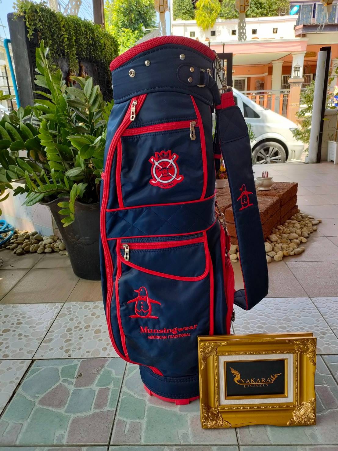 ถุงกอล์ฟเพจกวิ้น MUNSINGWEAR